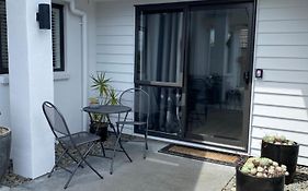 Ihimaera Suite 1 Or 2 Brm River Garden Cambridge With Complimentary Continental Breakfast